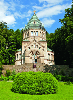 Die Votivkapelle am Ufer des Starnberger Sees